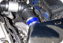 Kit de admisión GruppeM para Golf MK5 R32